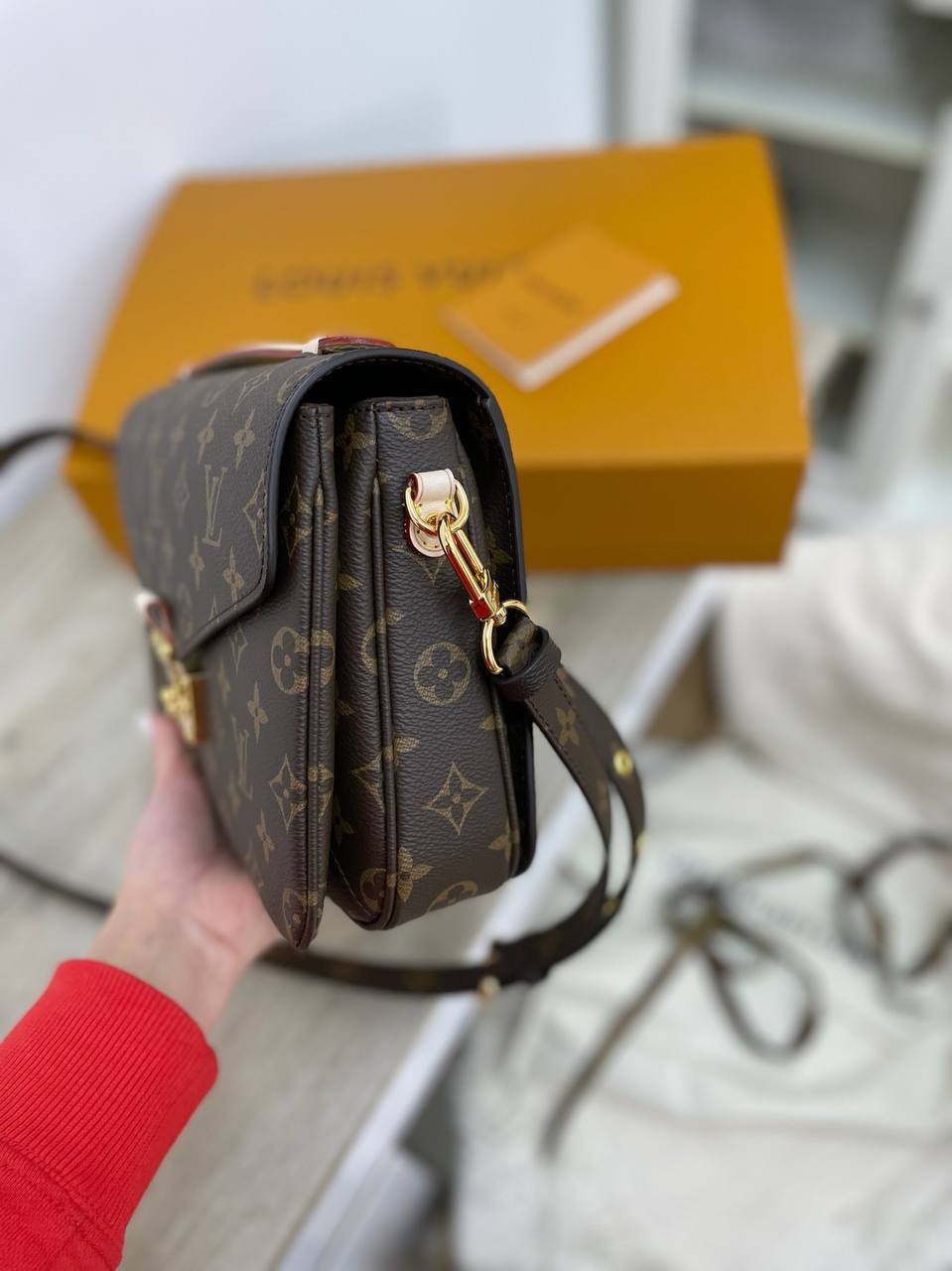 Сумка элитная женская Pochette Metis Louis Vuitton BP-15581 Сумка элитная женская Pochette Metis Louis Vuitton BP-15581