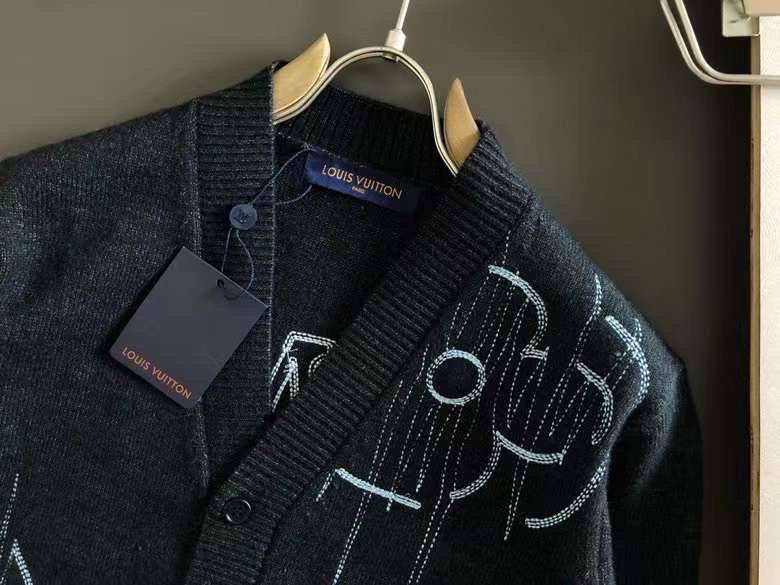 Кофта Louis Vuitton BP-22484 повседневная Кофта Louis Vuitton BP-22484 повседневная