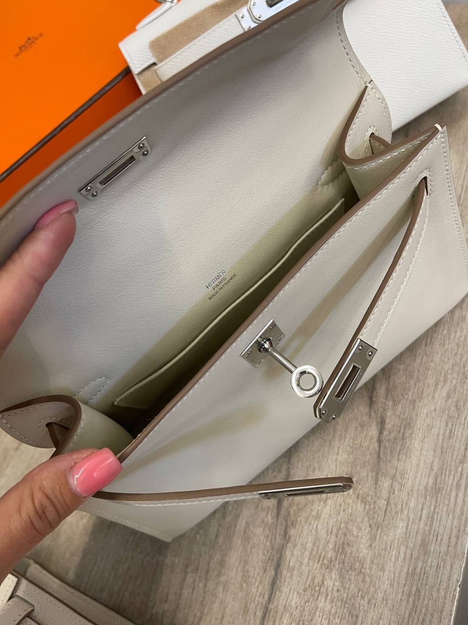 Коллекционная сумка Kelly Pochette женская Hermes BP-53799 Коллекционная сумка Kelly Pochette женская Hermes BP-53799