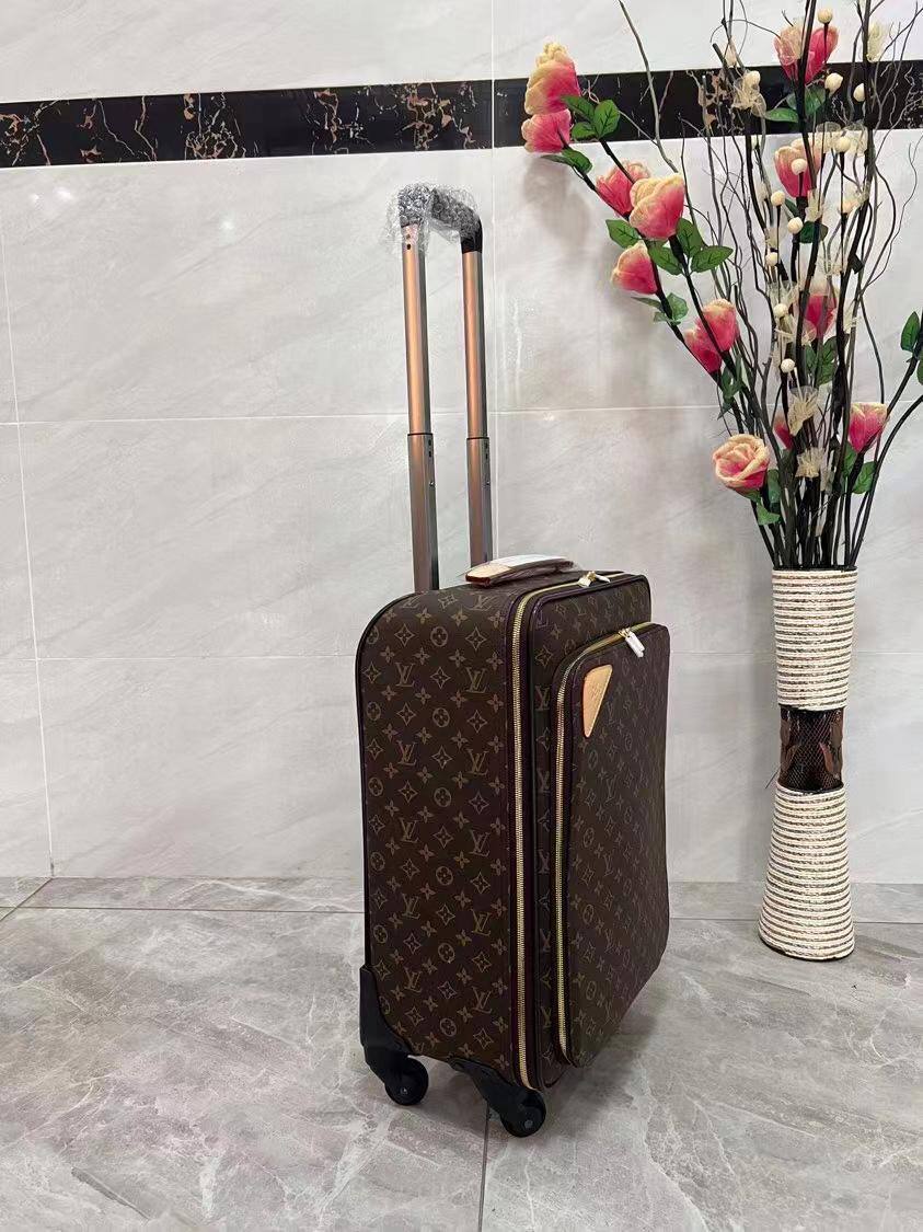 Чемодан Louis Vuitton 503220 см BP-44948 Чемодан Louis Vuitton 503220 см BP-44948