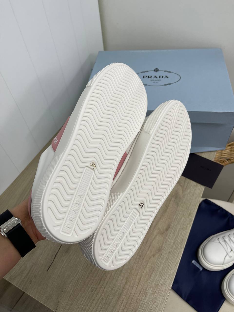 Кеды трендовые женские Prada BP-32132 Кеды трендовые женские Prada BP-32132