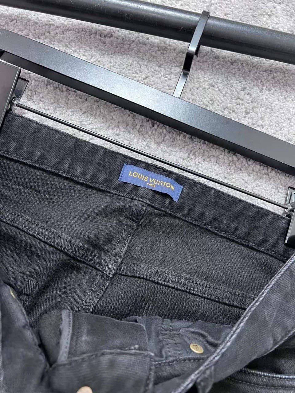 Джинсы эксклюзивные Louis Vuitton BP-40400 Джинсы эксклюзивные Louis Vuitton BP-40400