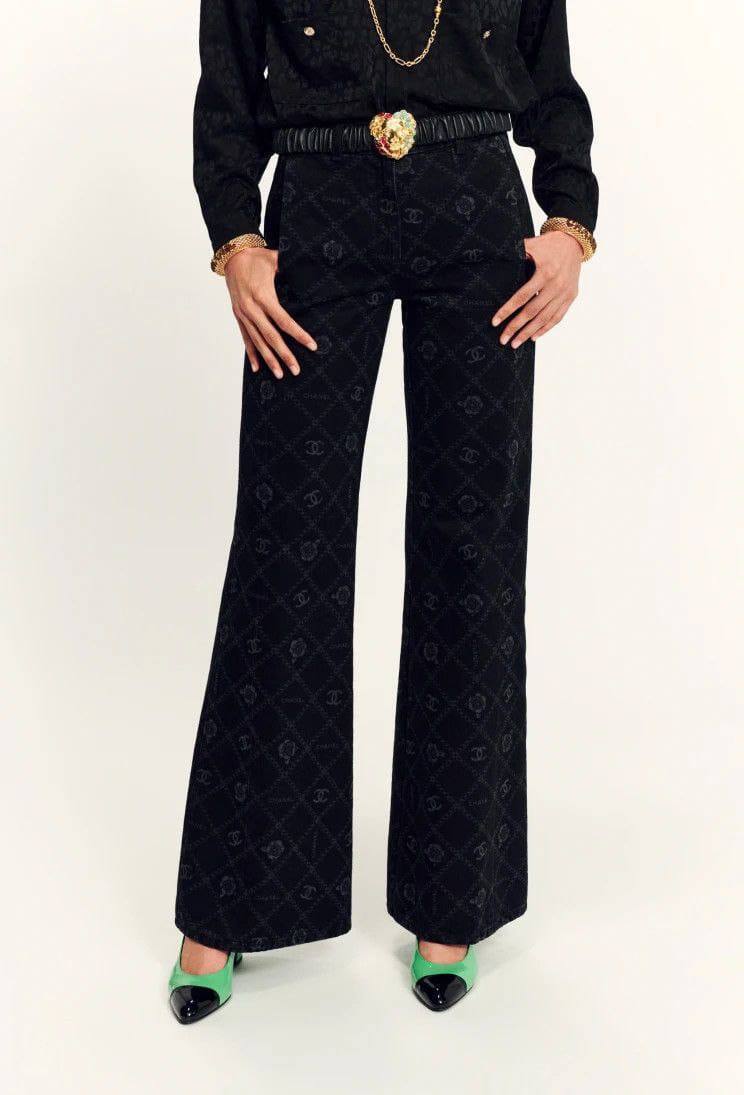 Джинсы трендовые Chanel BP-38880 Джинсы трендовые Chanel BP-38880