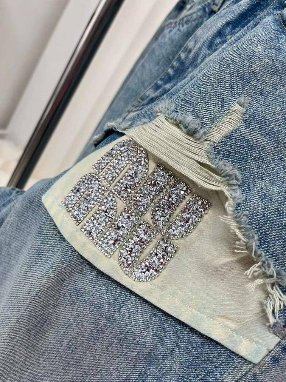 Дизайнерские джинсы Miu Miu BP-48999 Дизайнерские джинсы Miu Miu BP-48999