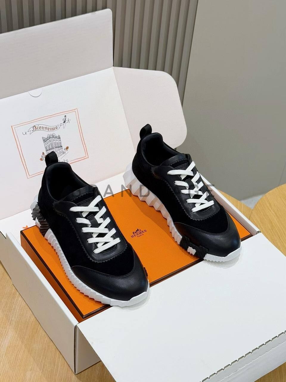 Кроссовки из замши и кожи Hermes BPLUX5418 Кроссовки из замши и кожи Hermes BPLUX5418