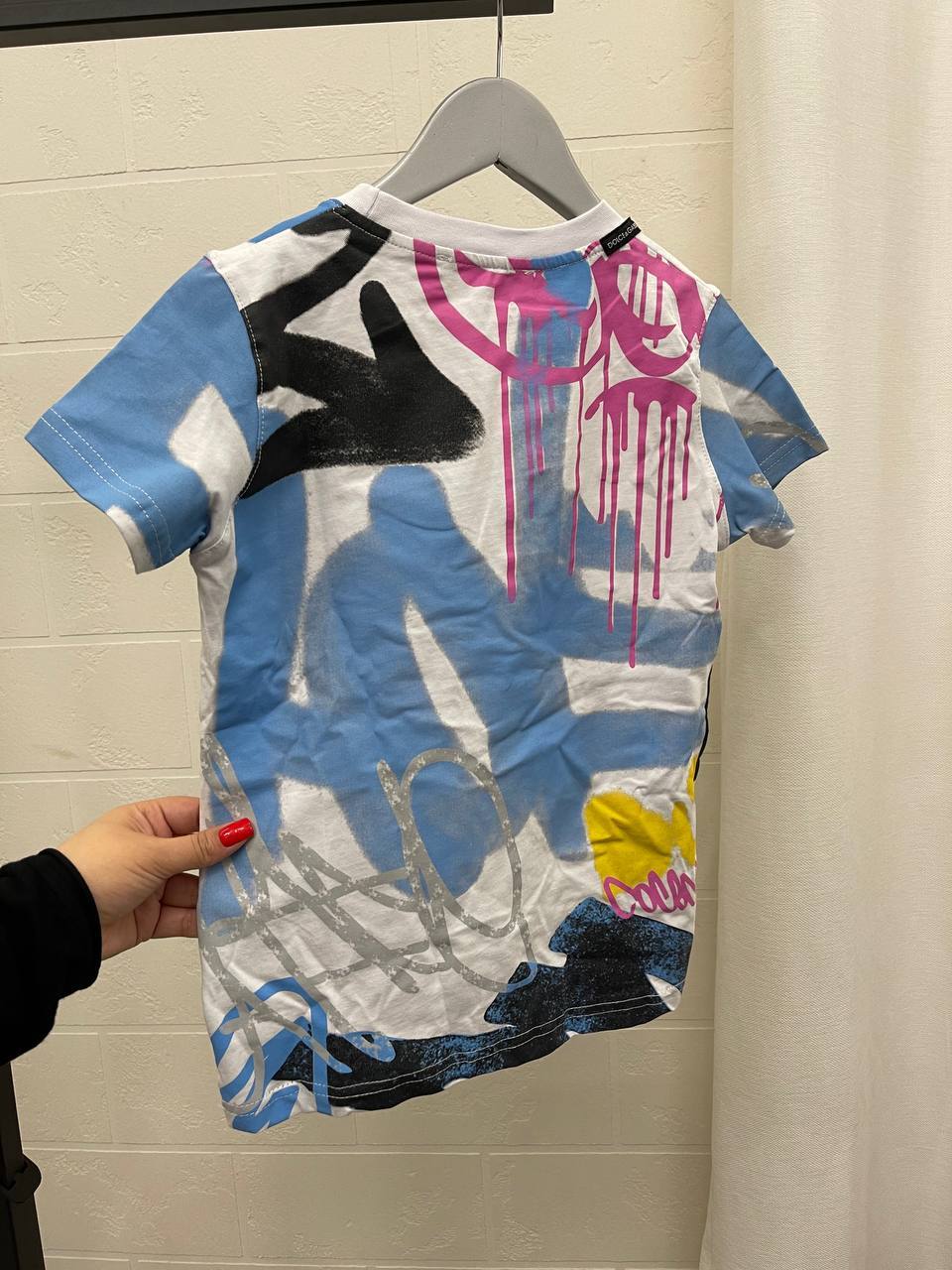 Футболка Dolce & Gabbana стильная BP-46401 Футболка Dolce & Gabbana стильная BP-46401