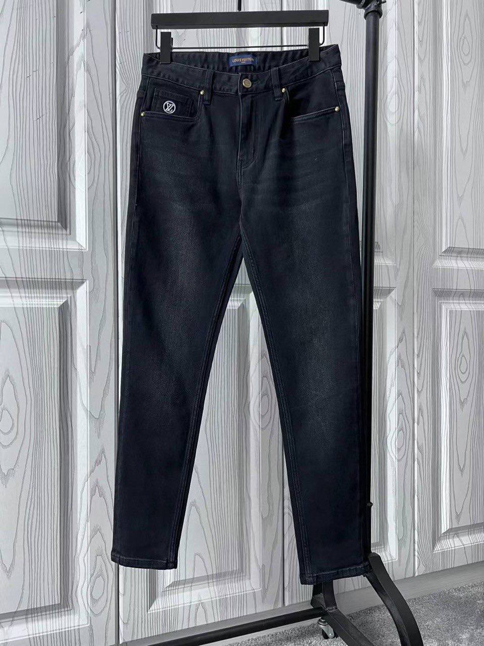 Джинсы эксклюзивные Louis Vuitton BP-40400 Джинсы эксклюзивные Louis Vuitton BP-40400