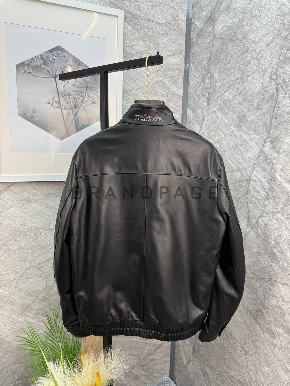 Кожаная куртка из кожи ягненка Kiton BPLUX5596 Кожаная куртка из кожи ягненка Kiton BPLUX5596