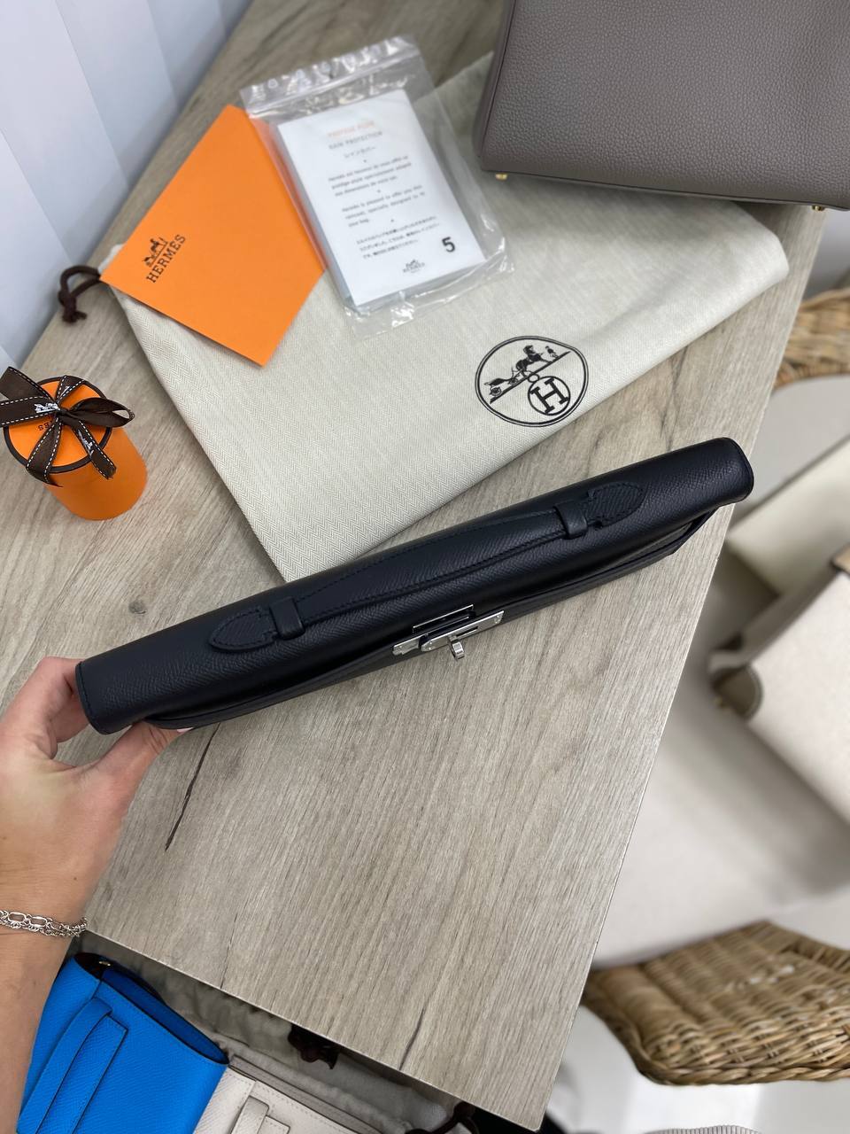 Трендовый клатч KELLY CUT Epsom женский Hermes BP-21940 Трендовый клатч KELLY CUT Epsom женский Hermes BP-21940