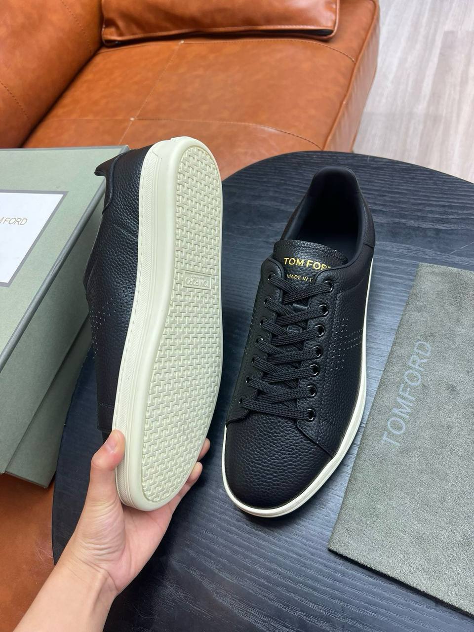Tom Ford стильные кеды BP-46835 Tom Ford стильные кеды BP-46835