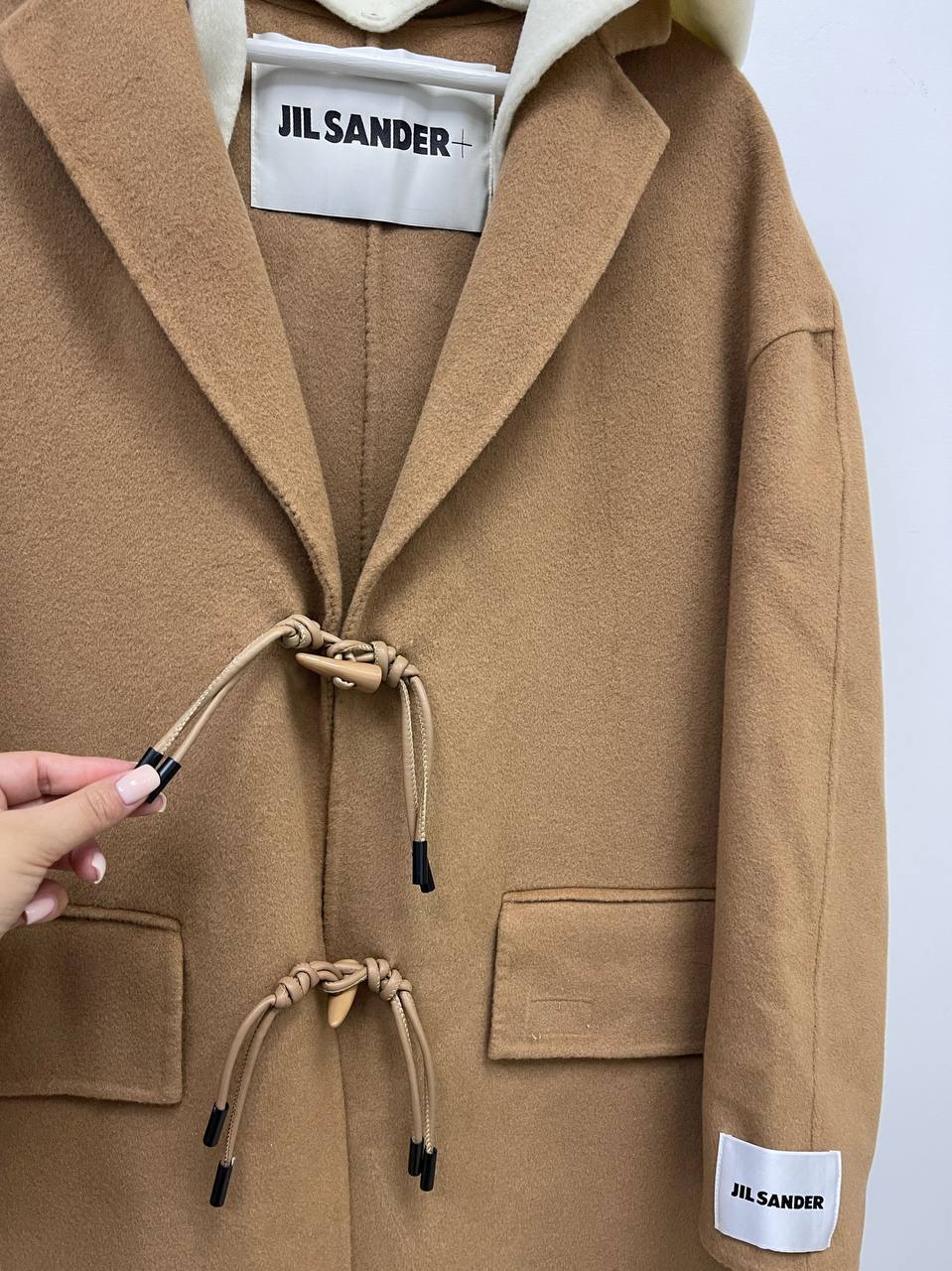 Пальто эксклюзивное Jil Sander BP-21976 Пальто эксклюзивное Jil Sander BP-21976