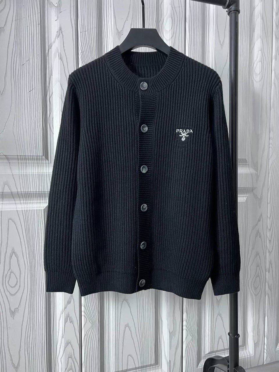 Prada стильный кардиган BP-40407 Prada стильный кардиган BP-40407