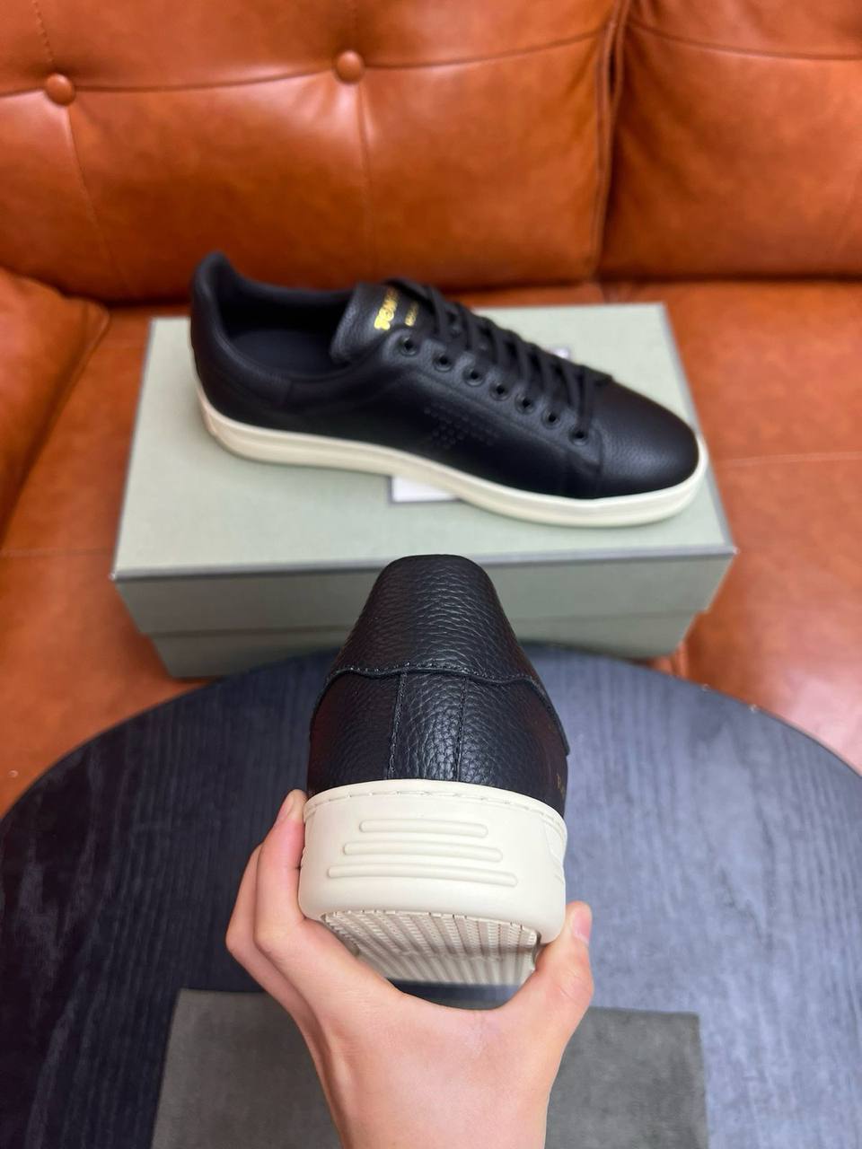 Tom Ford стильные кеды BP-46835 Tom Ford стильные кеды BP-46835