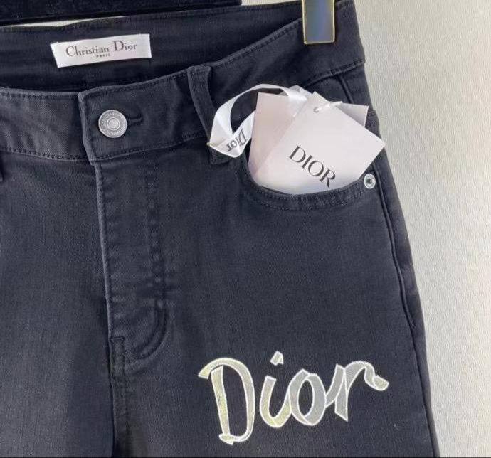 Эксклюзивные джинсы Christian Dior BP-19512 Эксклюзивные джинсы Christian Dior BP-19512