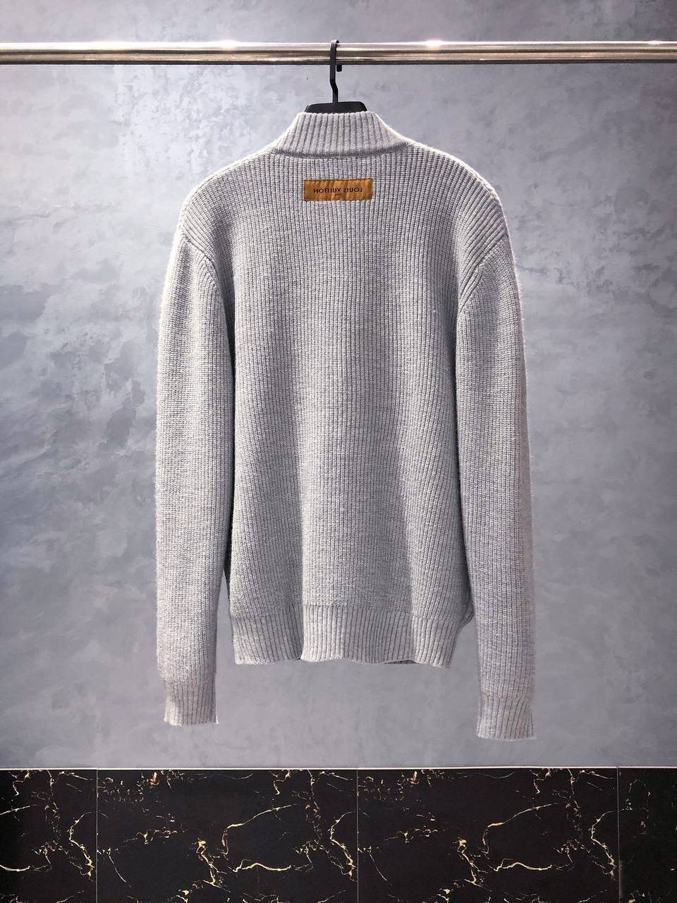 Louis Vuitton кардиган на молнии BP-23103 стильный Louis Vuitton кардиган на молнии BP-23103 стильный