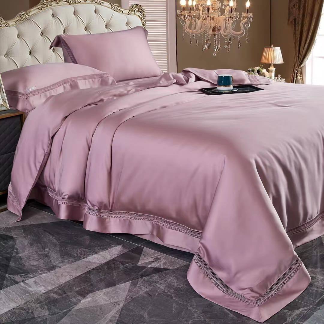 Комплект постельного белья изысканный La Perla BP-25543 Комплект постельного белья изысканный La Perla BP-25543