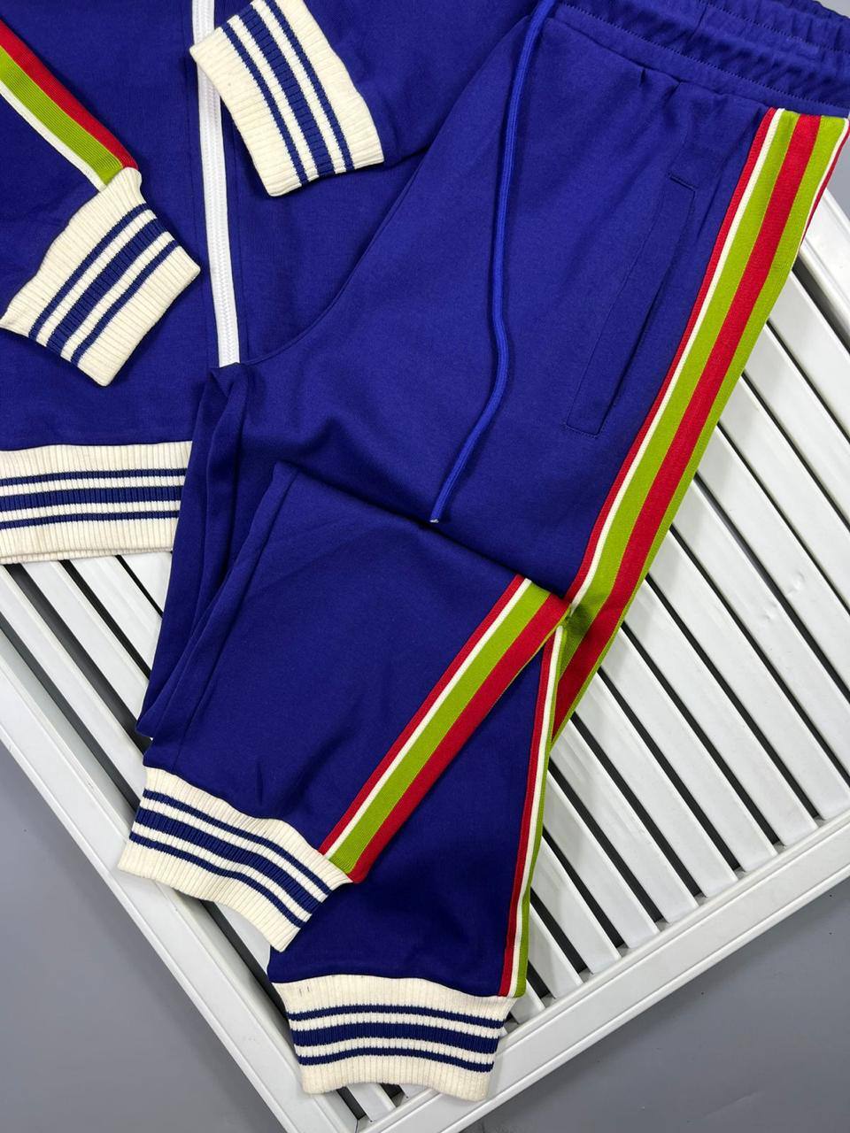 Спортивный костюм синие манжеты Gucci BP-15039 Спортивный костюм синие манжеты Gucci BP-15039