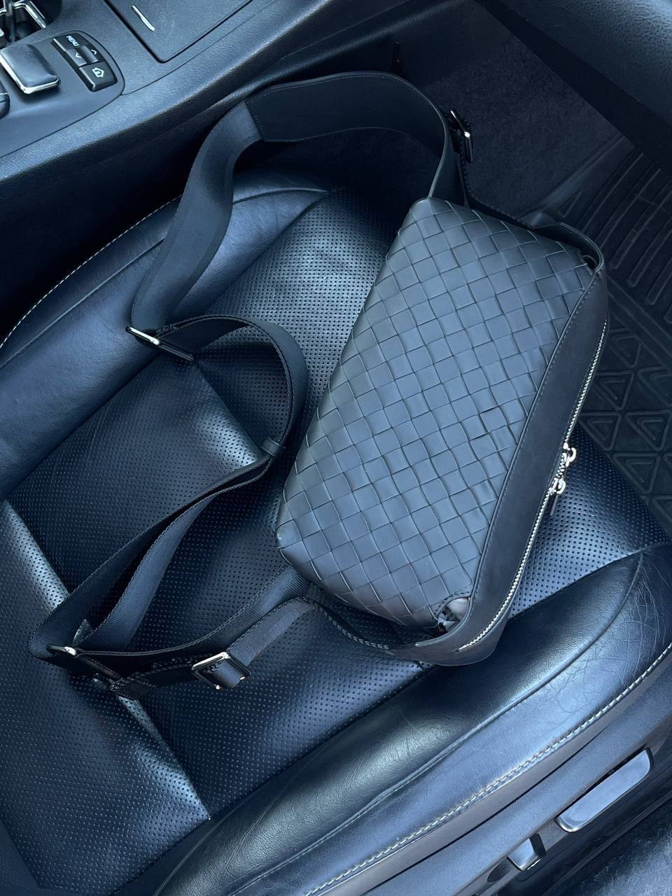 Мессенджер Bottega Veneta стильный BP-53675 Мессенджер Bottega Veneta стильный BP-53675