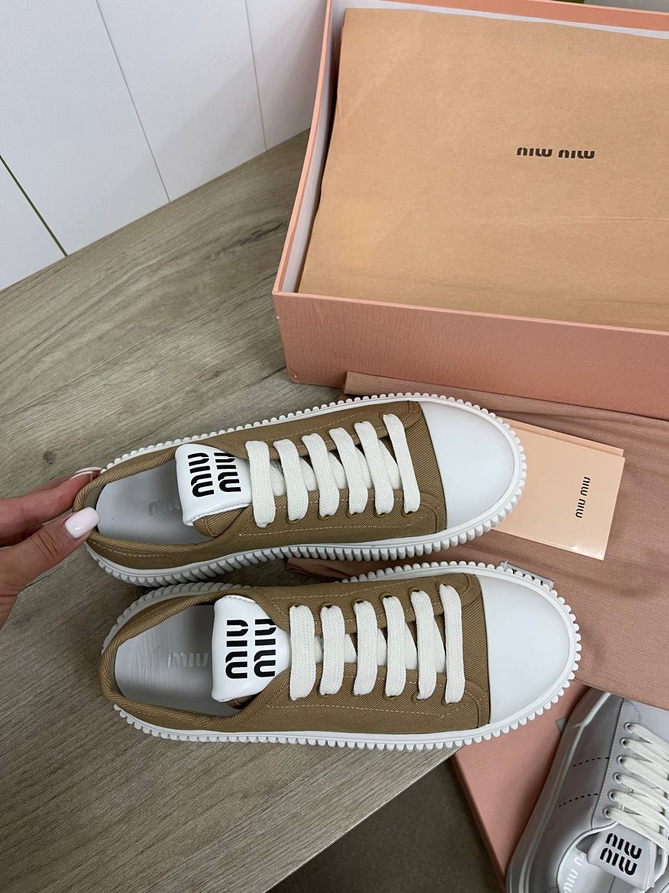 Miu Miu повседневные кеды BP-35405 Miu Miu повседневные кеды BP-35405