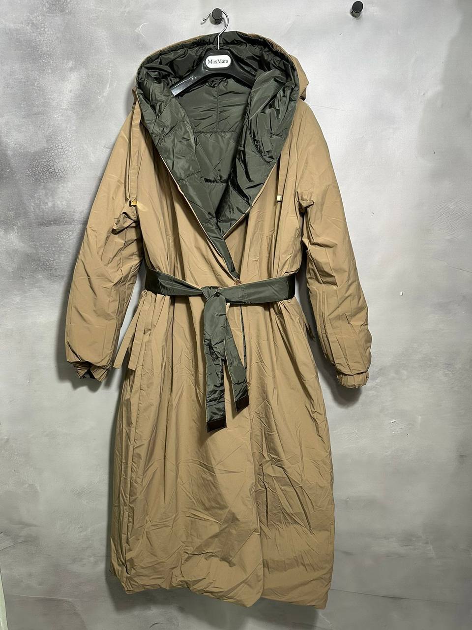 Двухсторонний пуховик повседневный Max Mara BP-43347 Двухсторонний пуховик повседневный Max Mara BP-43347