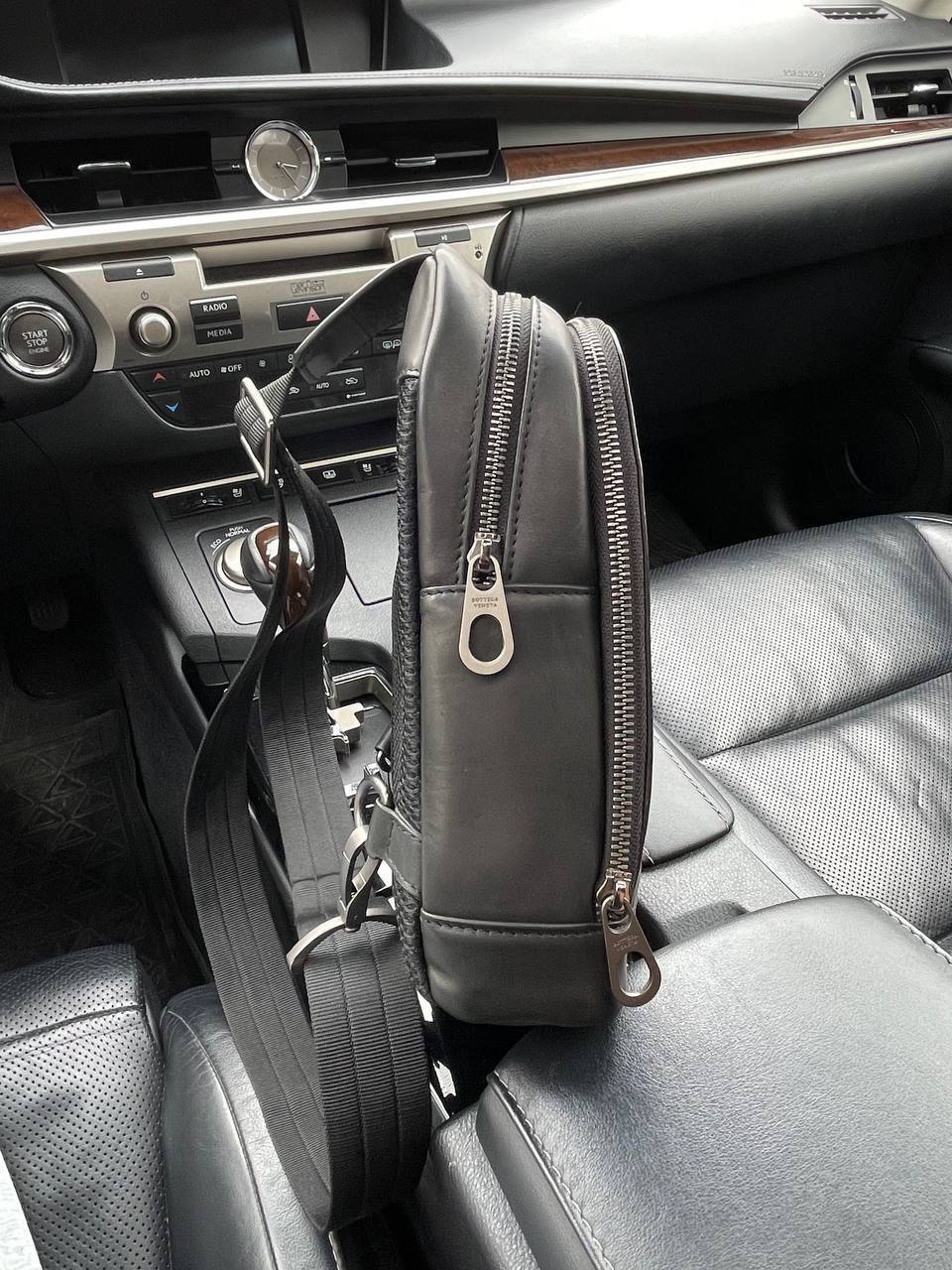 Сумка-слинг Bottega Veneta для повседневного стиля BP-13852 Сумка-слинг Bottega Veneta для повседневного стиля BP-13852