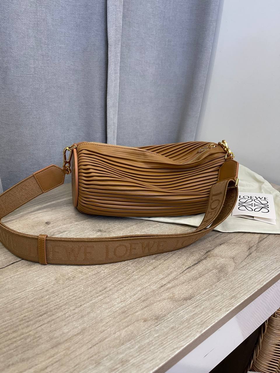 Трендовая женская сумка Loewe BP-53536 Трендовая женская сумка Loewe BP-53536