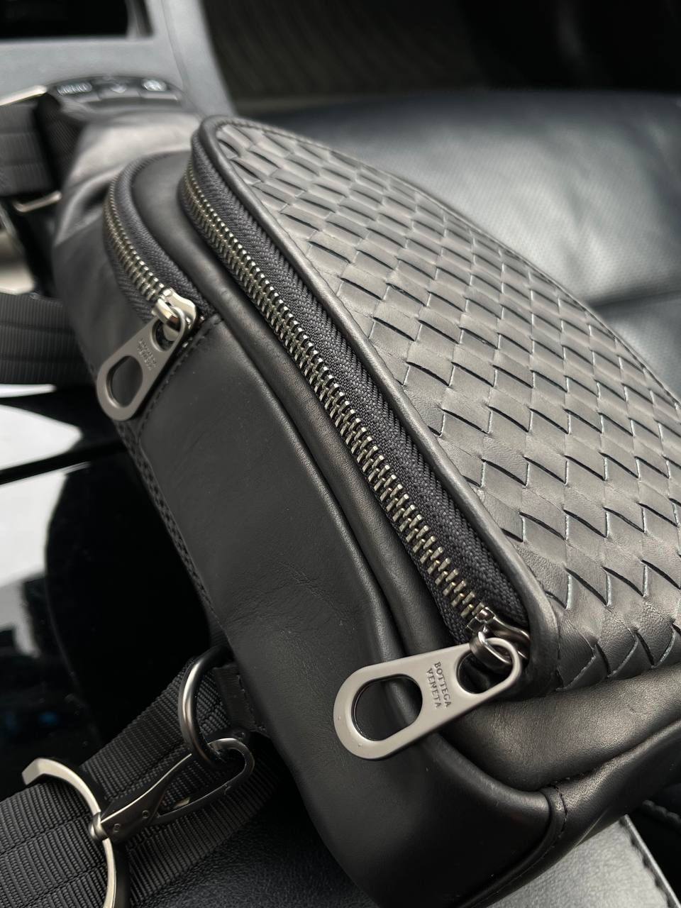 Сумка-слинг Bottega Veneta для повседневного стиля BP-13852 Сумка-слинг Bottega Veneta для повседневного стиля BP-13852