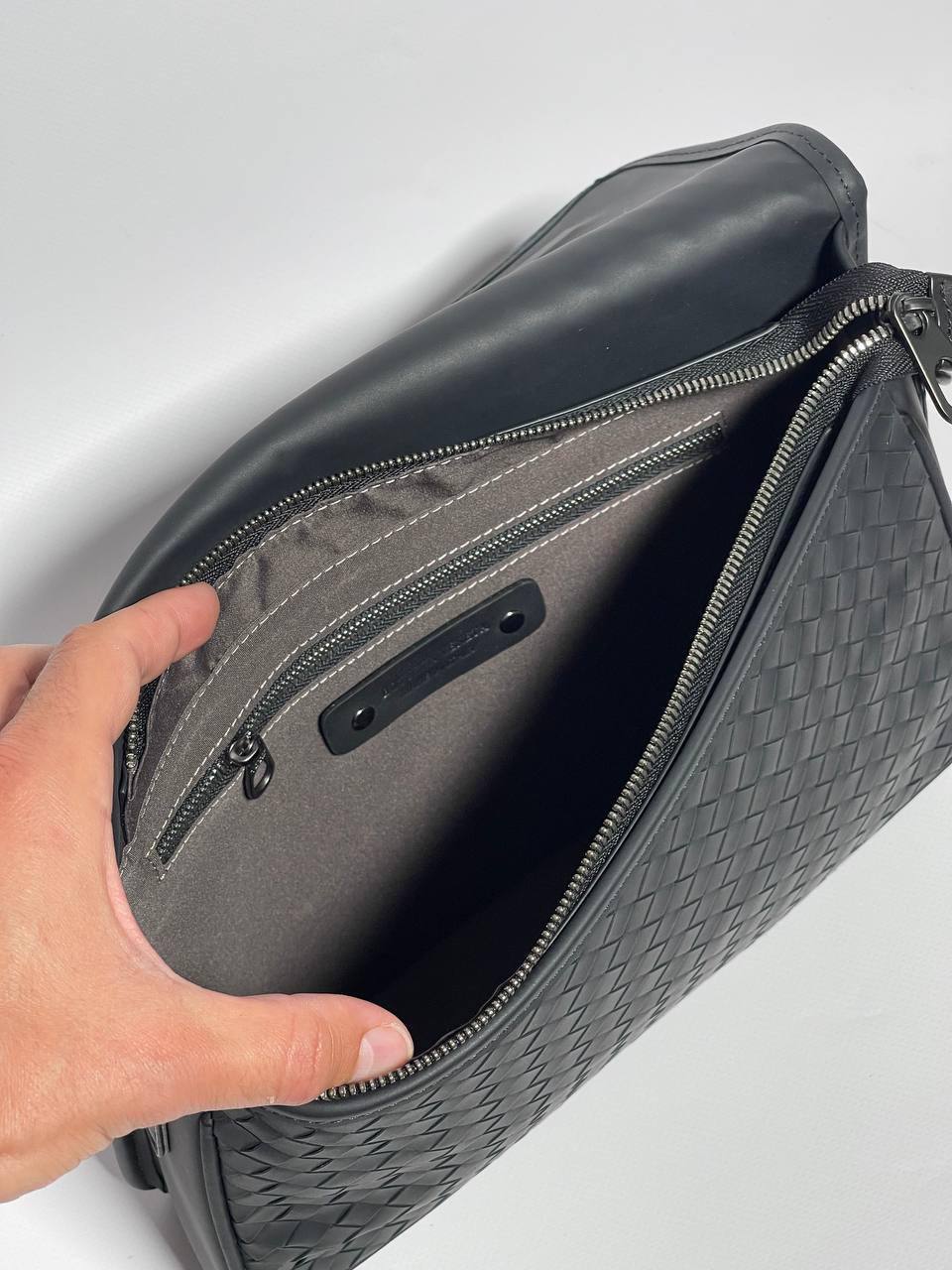 Мессенджер Bottega Veneta стильный BP-39156 Мессенджер Bottega Veneta стильный BP-39156