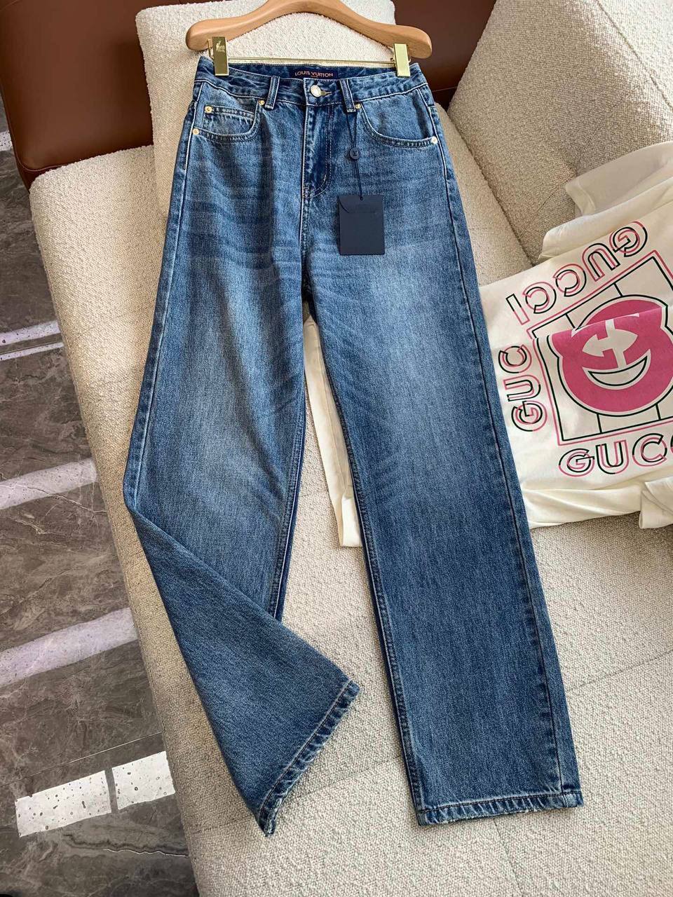Эксклюзивные джинсы Louis Vuitton BP-32971 Эксклюзивные джинсы Louis Vuitton BP-32971