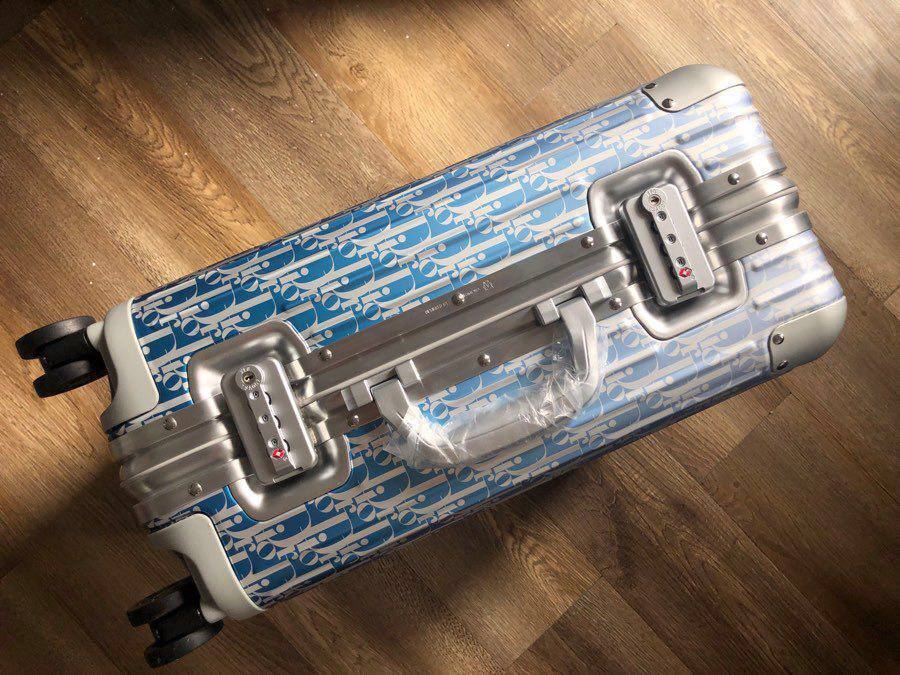 Чемодан Christian Dior 43х66х27см BP-17139 Чемодан Christian Dior 43х66х27см BP-17139