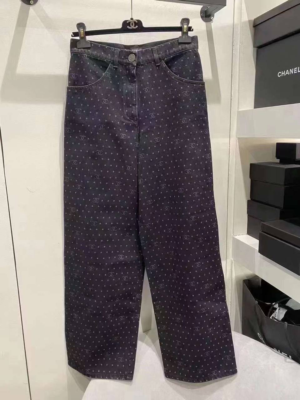 Повседневные джинсы Chanel BP-30590 Повседневные джинсы Chanel BP-30590