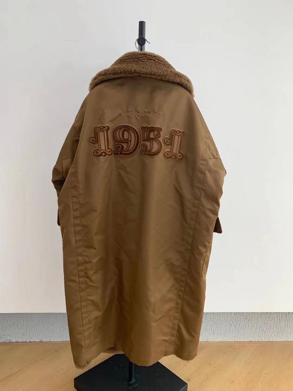 Двухстороннее пальто премиум Max Mara BP-22356 Двухстороннее пальто премиум Max Mara BP-22356