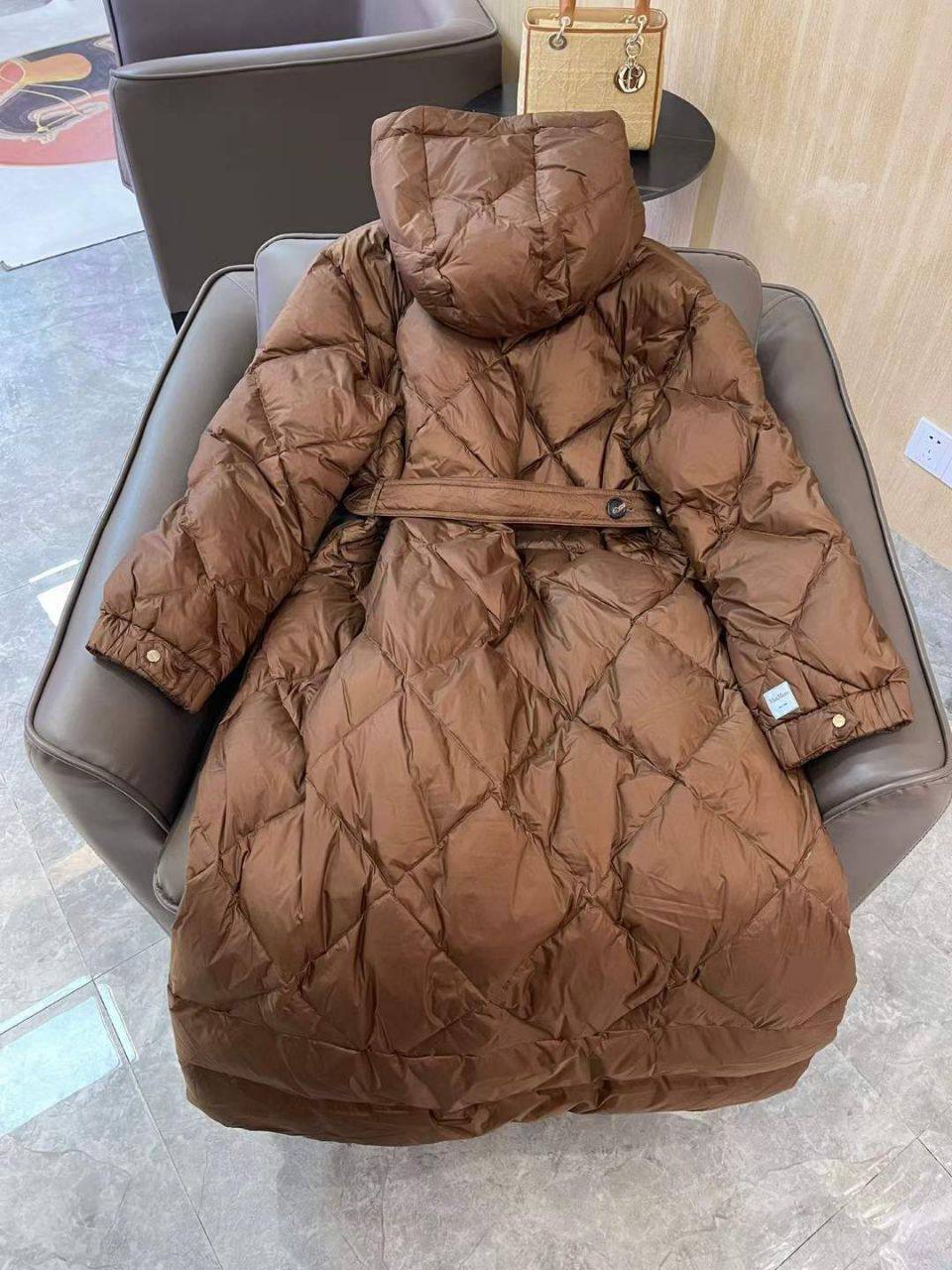 Коллекционный пуховик Max Mara BP-39433 Коллекционный пуховик Max Mara BP-39433