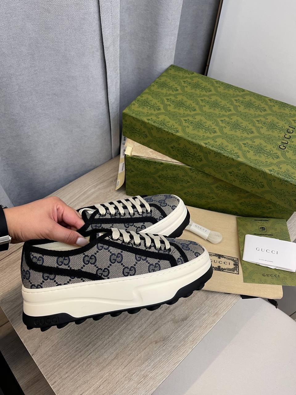 Gucci женские коллекционные кеды BP-38828 Gucci женские коллекционные кеды BP-38828