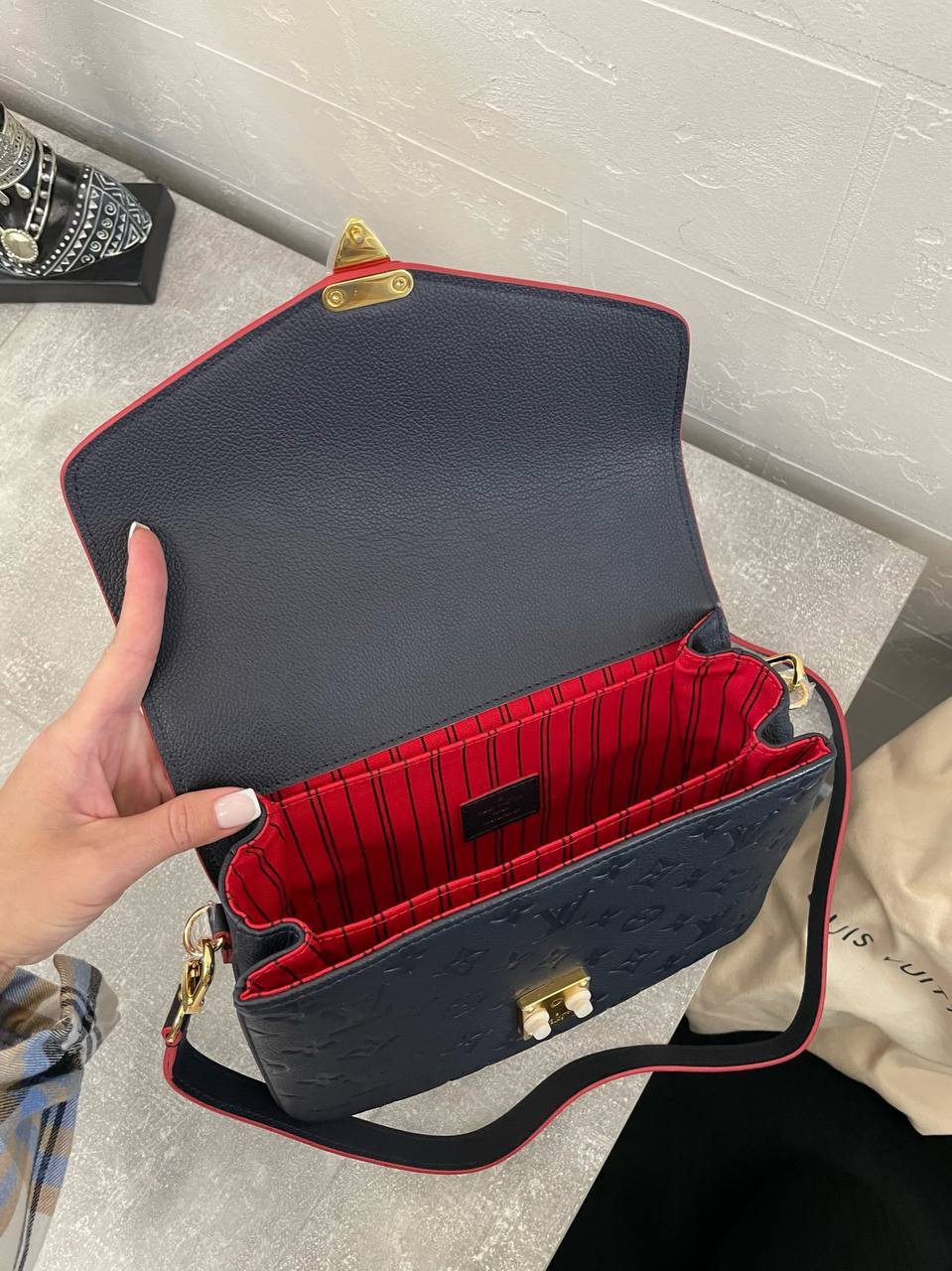 Коллекционная женская сумка Pochette Louis Vuitton BP-42708 Коллекционная женская сумка Pochette Louis Vuitton BP-42708