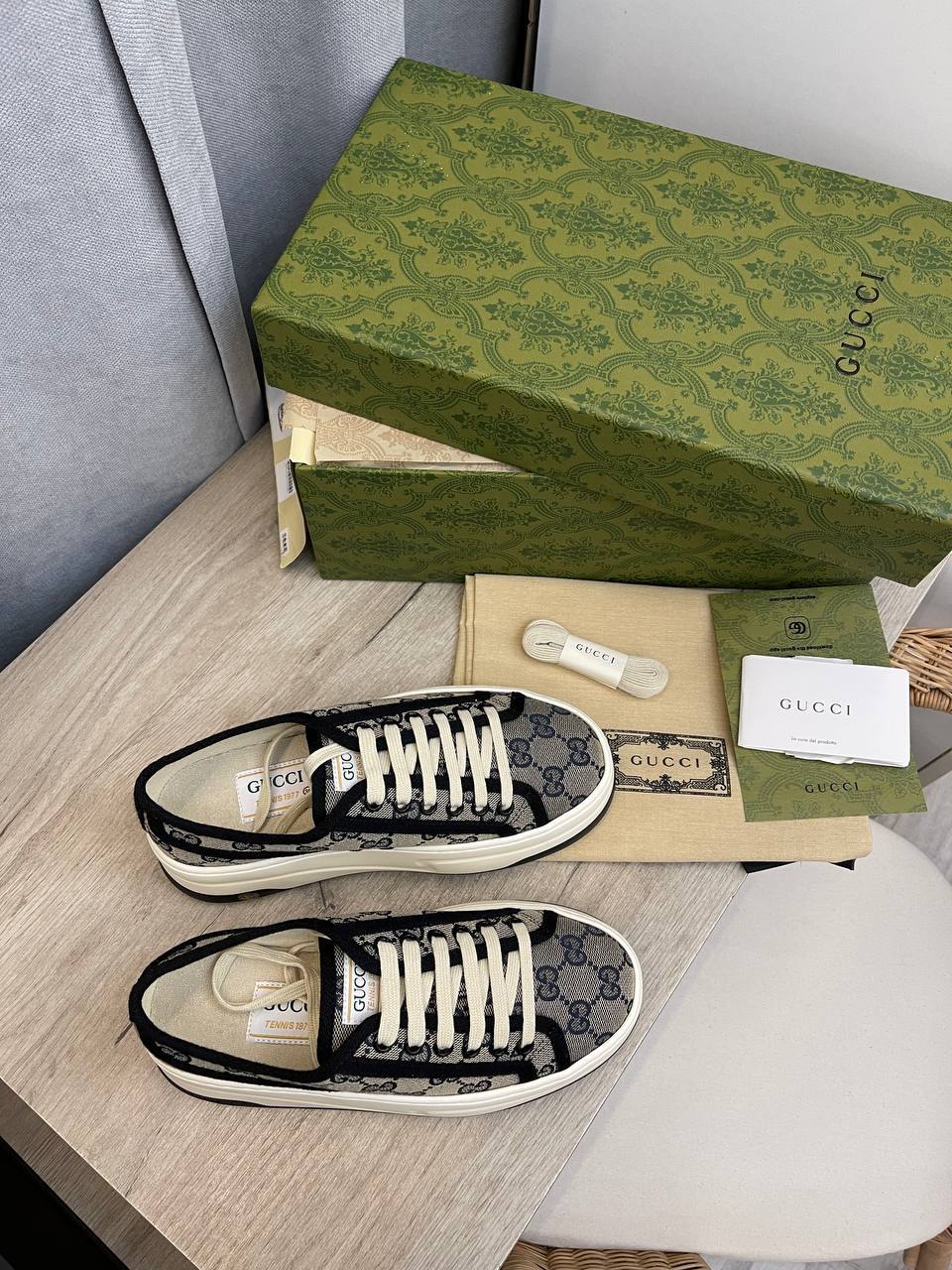 Gucci женские коллекционные кеды BP-38828 Gucci женские коллекционные кеды BP-38828