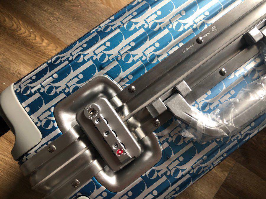 Чемодан Christian Dior 43х66х27см BP-17139 Чемодан Christian Dior 43х66х27см BP-17139