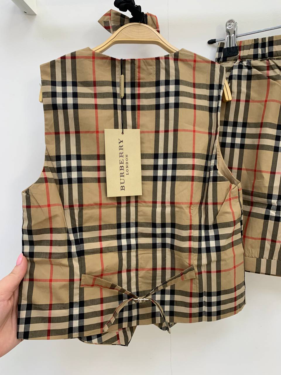 Комплект Burberry стильный BP-15354 Комплект Burberry стильный BP-15354