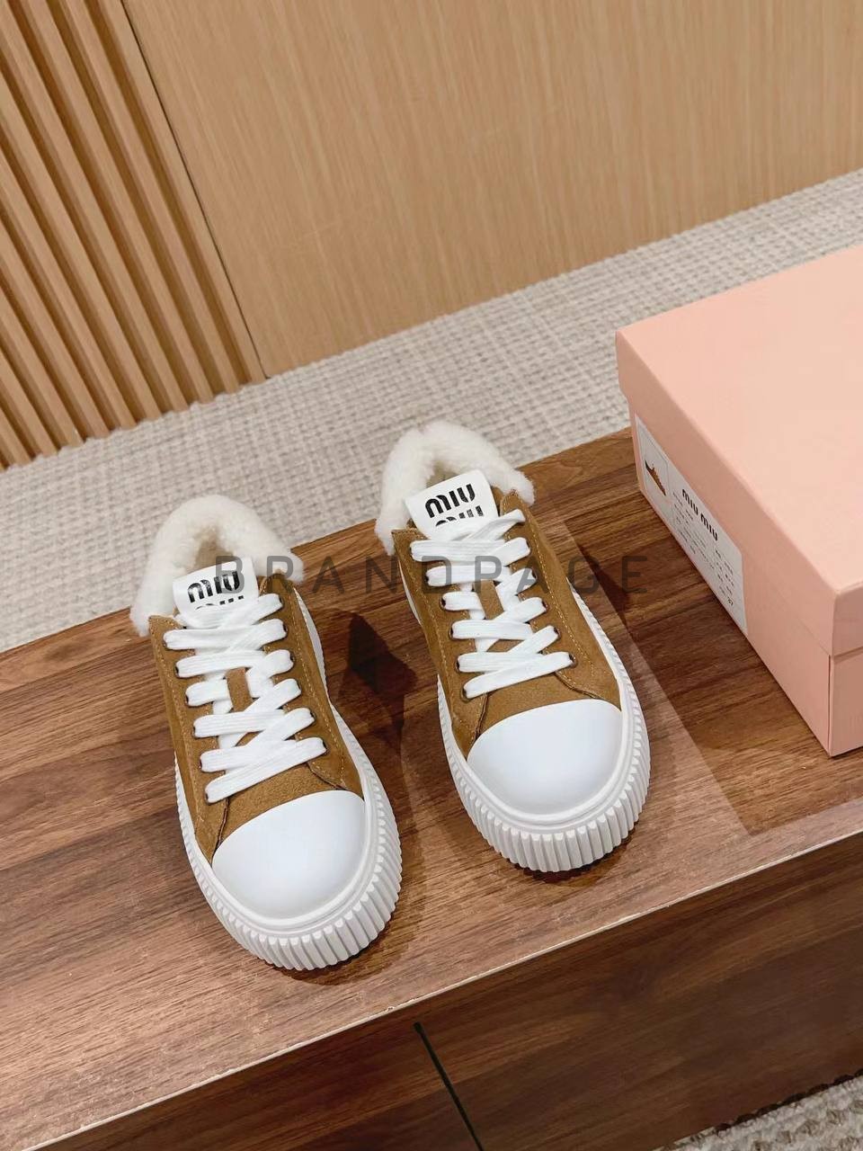 Кроссовки меховые Miu Miu BPLUX12434 Кроссовки меховые Miu Miu BPLUX12434