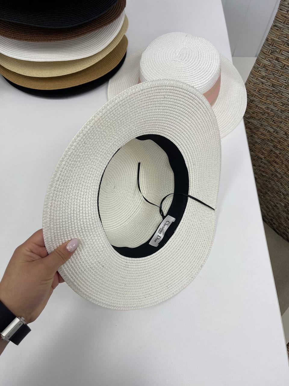 Премиальная шляпа Christian Dior BP-30869 Премиальная шляпа Christian Dior BP-30869