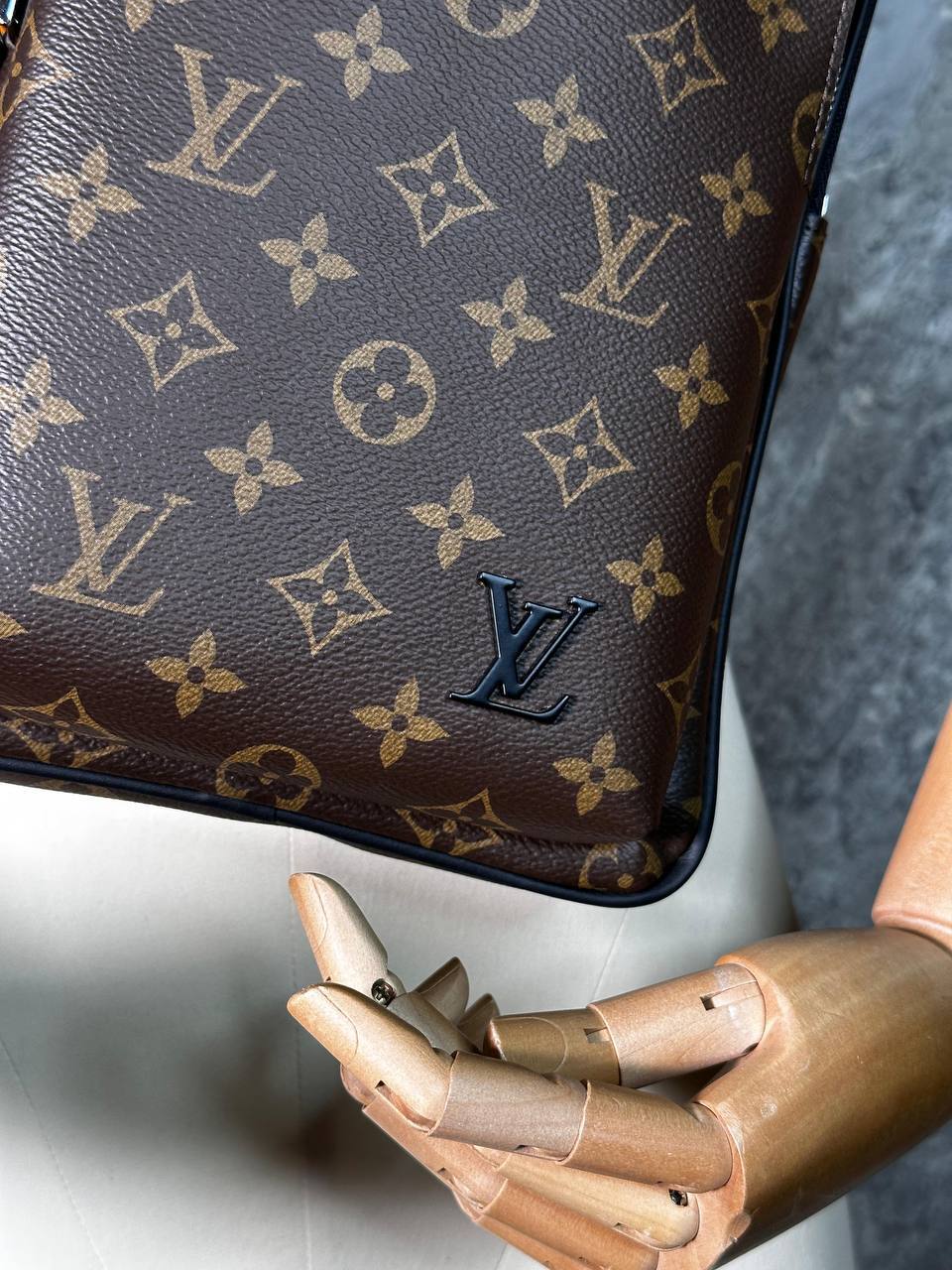 Слинг Louis Vuitton премиум BP-42028 Слинг Louis Vuitton премиум BP-42028