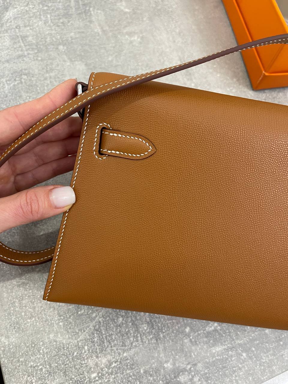 Женская сумка коллекционная Kelly Elan PHW Chevre Hermes BP-46494 Женская сумка коллекционная Kelly Elan PHW Chevre Hermes BP-46494