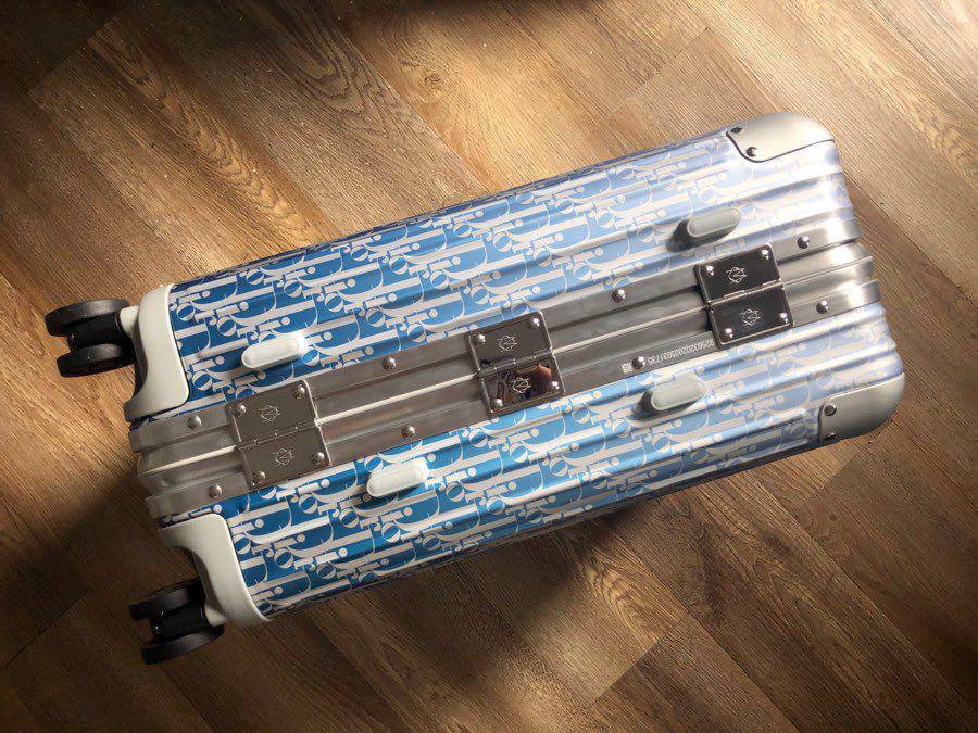 Чемодан Christian Dior 43х66х27см BP-17139 Чемодан Christian Dior 43х66х27см BP-17139