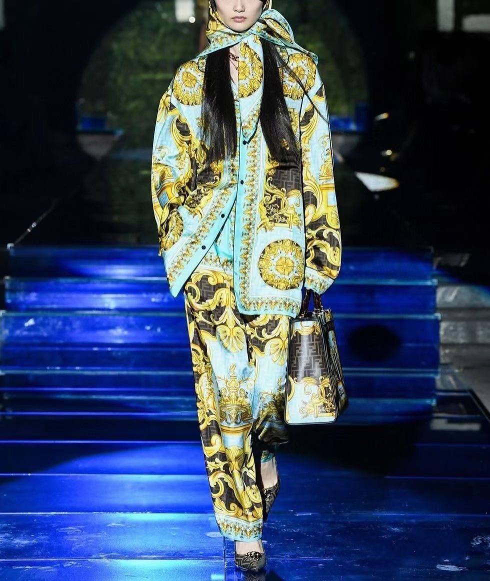 Женский костюм Versace премиум BP-14512 Женский костюм Versace премиум BP-14512