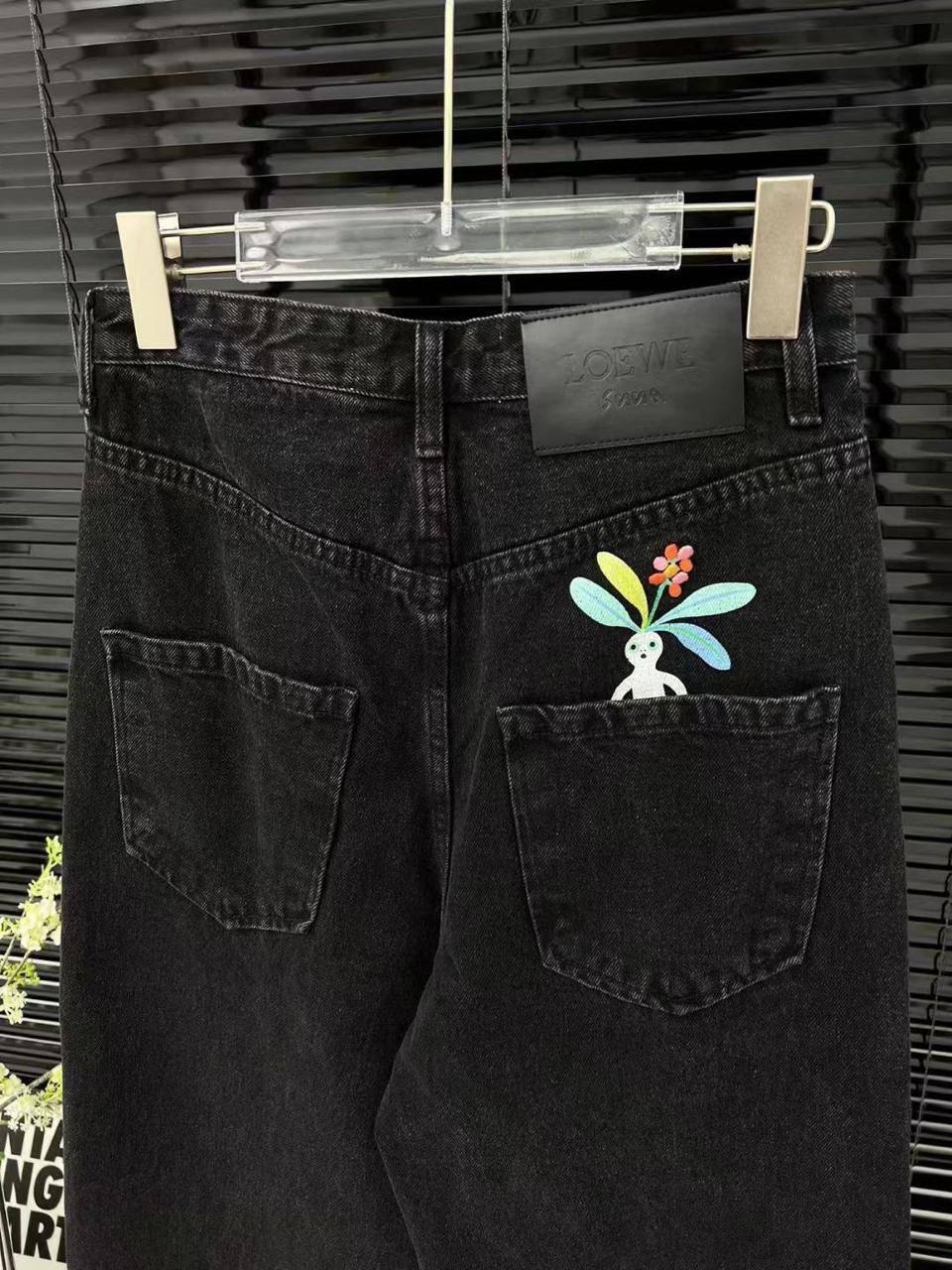 Коллекционные джинсы Loewe BP-46740 Коллекционные джинсы Loewe BP-46740