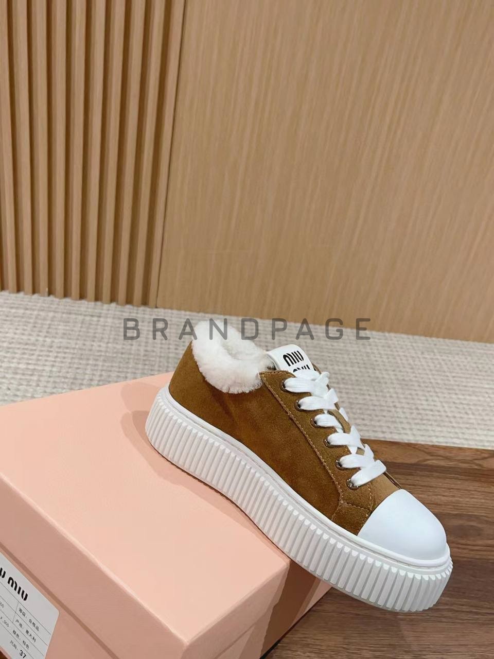 Кроссовки меховые Miu Miu BPLUX12434 Кроссовки меховые Miu Miu BPLUX12434