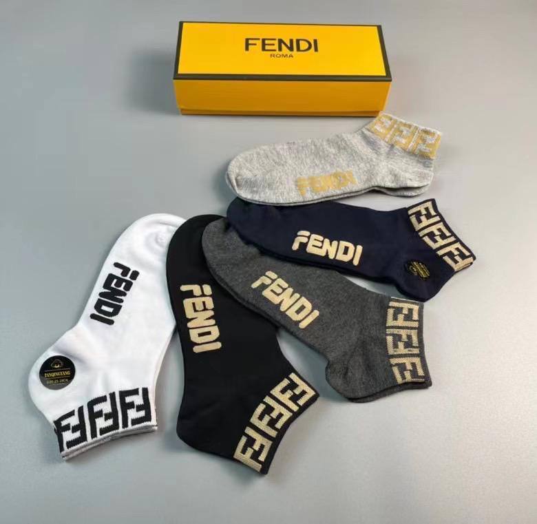 Fendi комплект коллекционный BP-21741 Fendi комплект коллекционный BP-21741