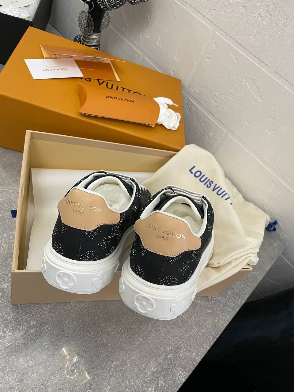 Женские кеды Louis Vuitton BP-49137 премиум Женские кеды Louis Vuitton BP-49137 премиум