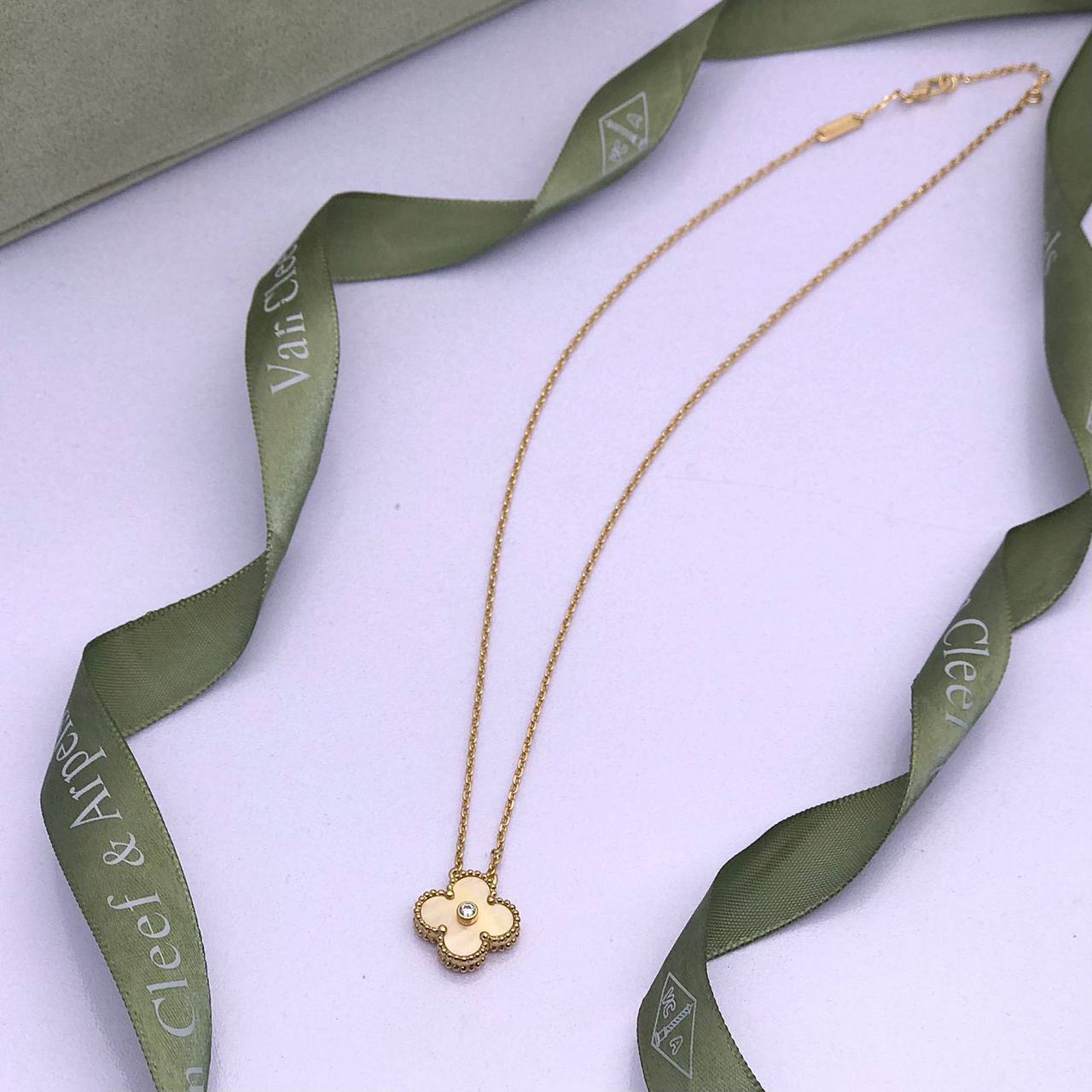 Коллекционная подвеска Van Cleef BP-30826 Коллекционная подвеска Van Cleef BP-30826