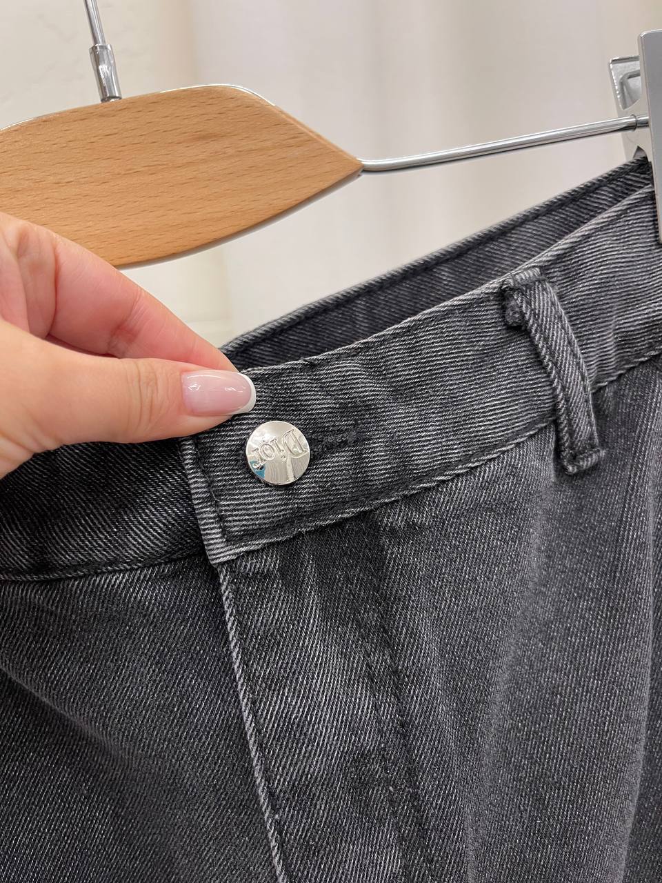 Джинсы Christian Dior BP-45952 эксклюзивные Джинсы Christian Dior BP-45952 эксклюзивные